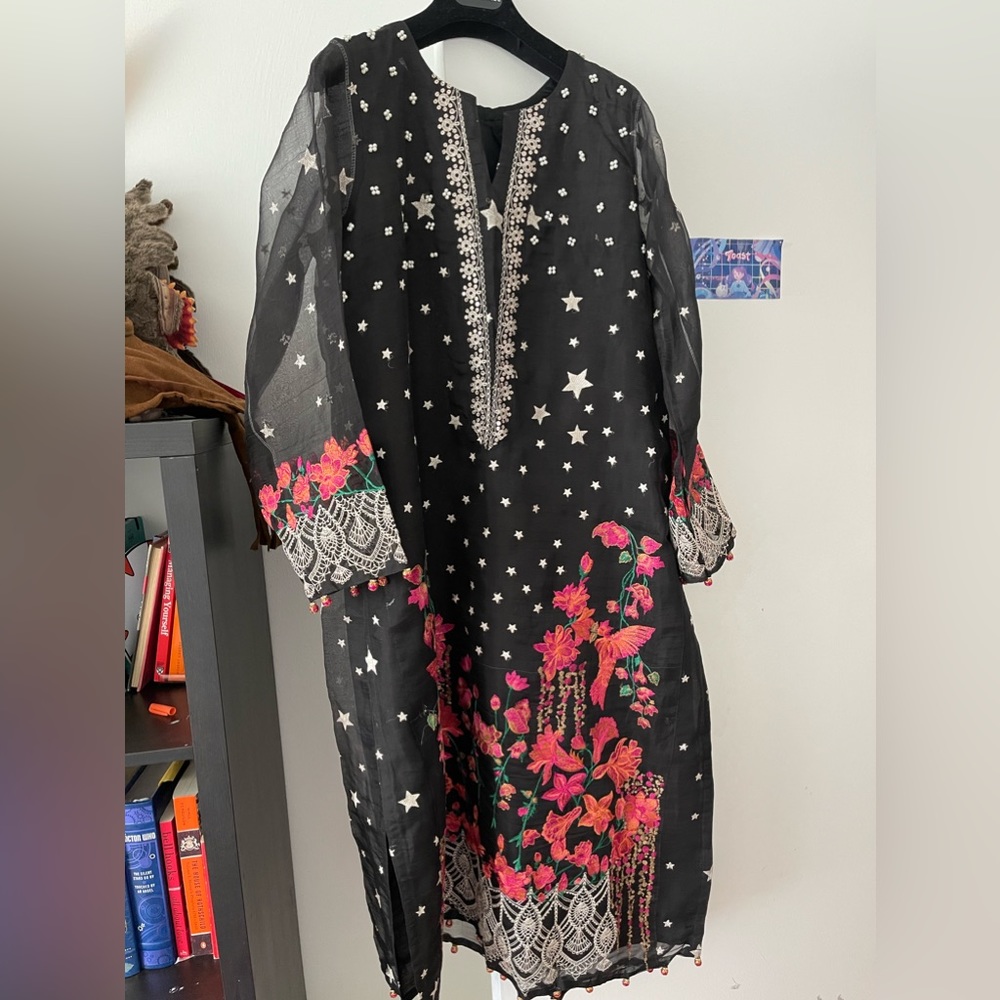 Faraz manan three piece suit